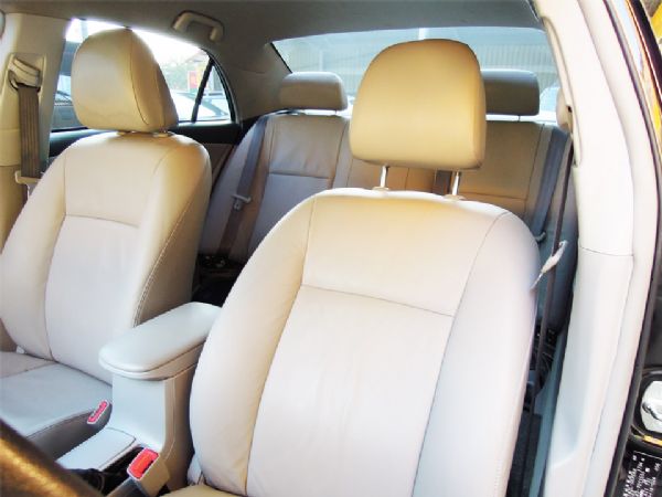 2008 ALTIS 高鐵汽車 照片5