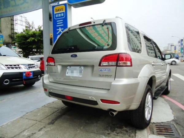 2011 Ford 福特 Escape  照片4