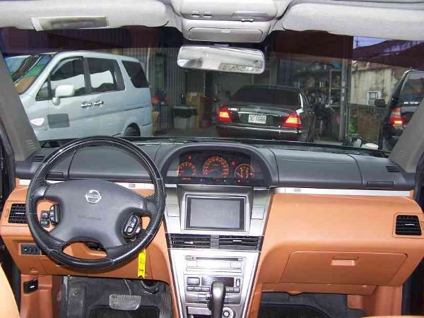 X-Trail X翠2003年2.5黑灰 照片4