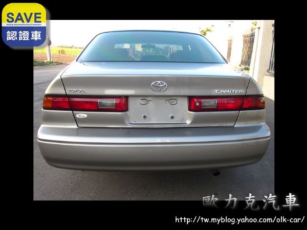 CAMRY 2.2 灰色 代步車  照片5