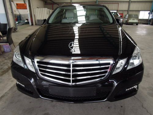 2011 BENZ E250 高鐵汽車 照片2