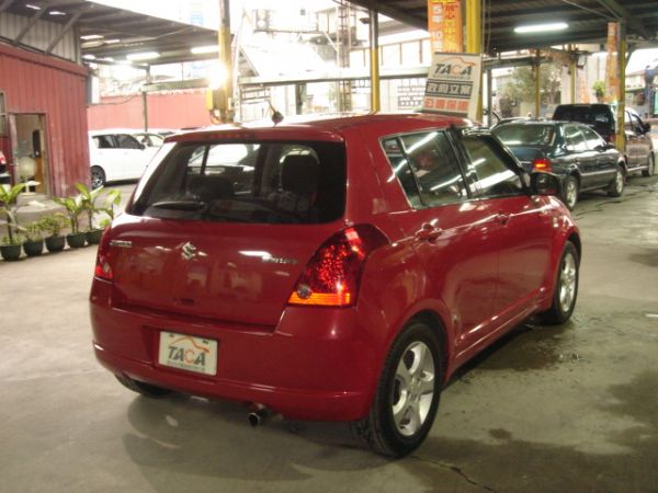 SUZUKI SWIFT 照片2