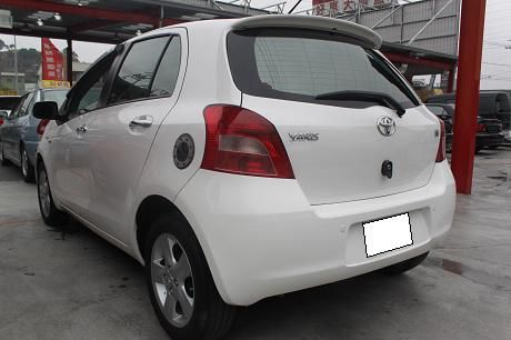 Toyota豐田 Yaris  照片10