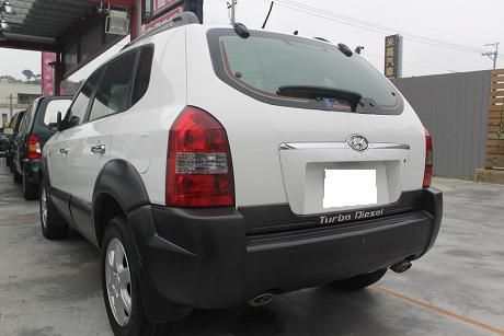 Hyundai 現代 Tucson柴油  照片10