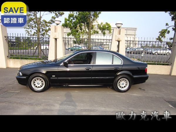 97年出廠 BMW 528 E39 黑色 照片6