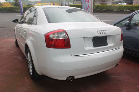 Audi 奧迪A4 1.8T 照片9