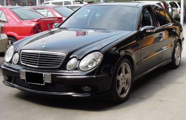 2002 BENZ E500 僑將汽車 照片1