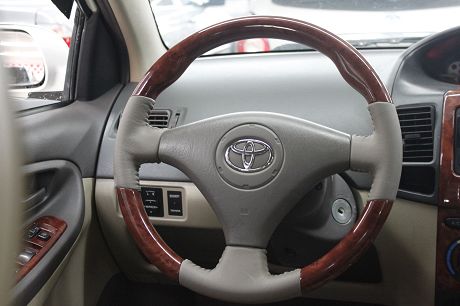 Toyota豐田 Vios  照片5