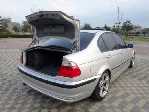 《永立汽車》01 BMW 318 天窗 照片5