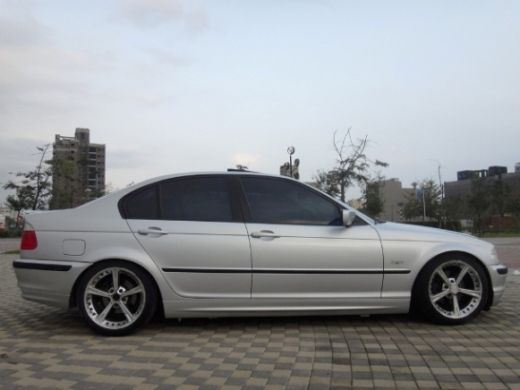 《永立汽車》01 BMW 318 天窗 照片6