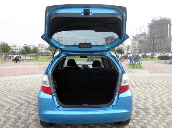 《永立汽車》2011 HONDA FIT 照片6