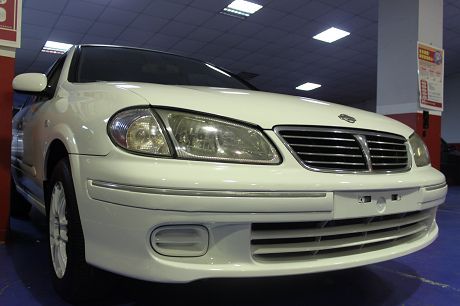 Nissan 日產 Sentra180  照片1