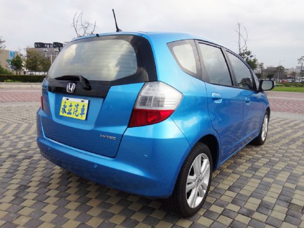 2011 HONDA FIT 頂級 照片4