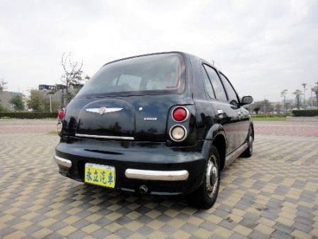 03 NISSAN 日產 VERITA  照片4