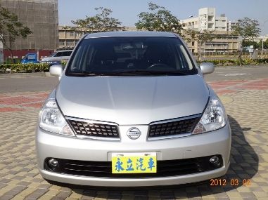 《永立汽車》10" TIIDA 1.8  照片3