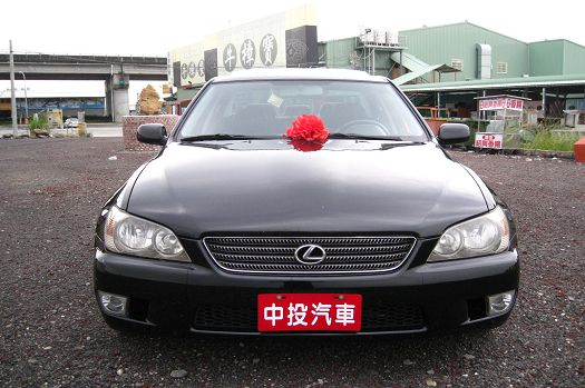 {翔芳汽車}Lexus凌志  IS200 照片3