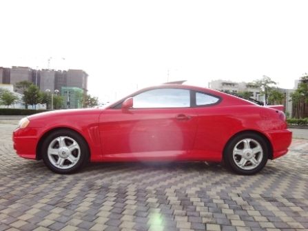 03 Hyundai 現代 Coupe  照片5