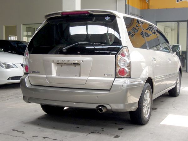 2003 三菱幸福力 6人座高鐵汽車   照片7