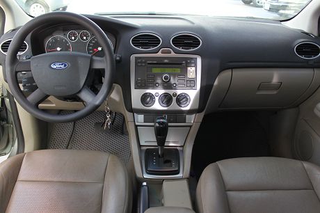 2006年福特 Focus 1.8 照片2