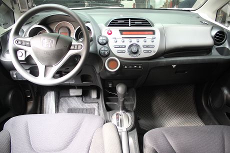 2011年Honda 本田 FIT 照片2