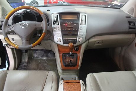 2004年Lexus 凌志 RX 330 照片2