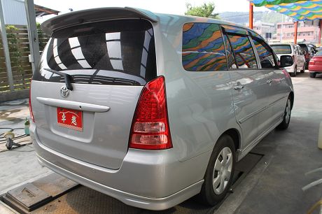 2007年Toyota豐田 Innova 照片10