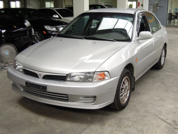 1997 三菱 菱帥 高鐵汽車 照片1