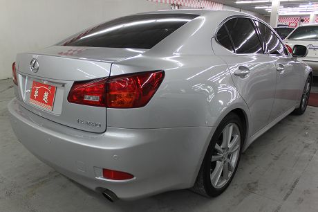 2005年Lexus 凌志 IS 250 照片10