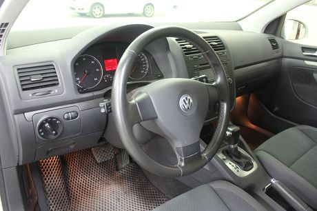 VW 福斯 Golf TDi  照片4