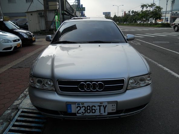 AUDI/奧迪 A4 1.8T  照片1