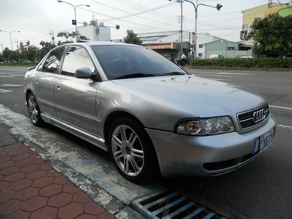 AUDI/奧迪 A4 1.8T  照片3