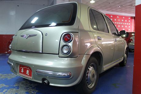 2004年 日產 Verita 照片10