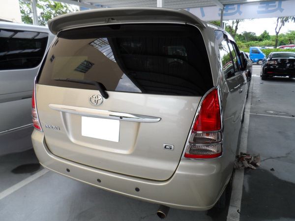 運達汽車09 TOYOTA Innova 照片7