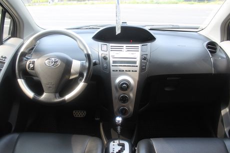 2008年Toyota豐田 Yaris 照片2