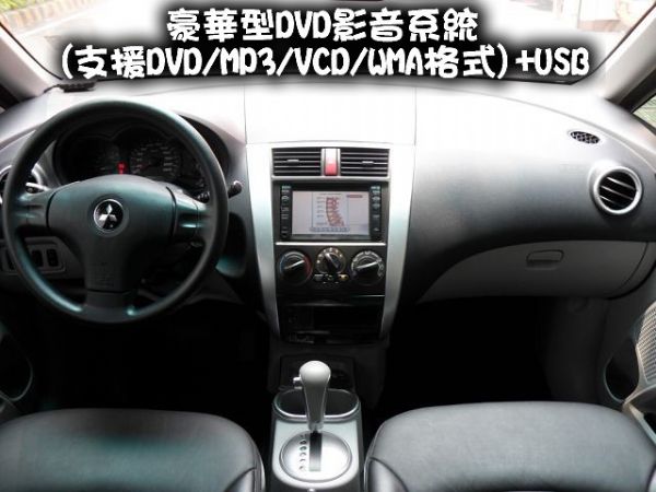 2011年COLT女用一手車 全車新車味 照片6