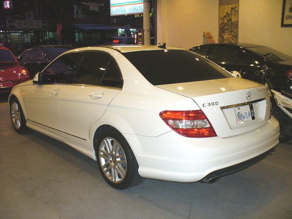 08年Benz/朋馳 C300 照片3