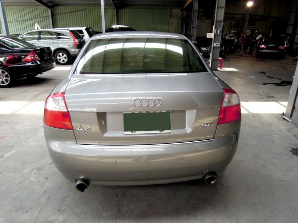 2002 奧迪Audi A4  照片5