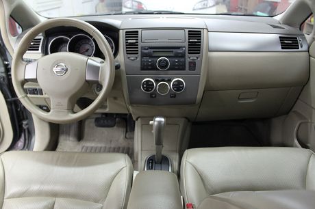 2009年Nissan 日產 Tiida 照片2