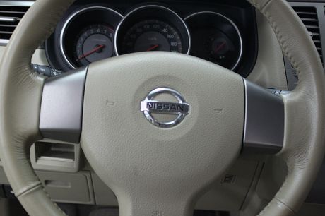 2009年Nissan 日產 Tiida 照片5