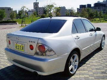 01 凌志 Lexus IS200 跑車 照片10