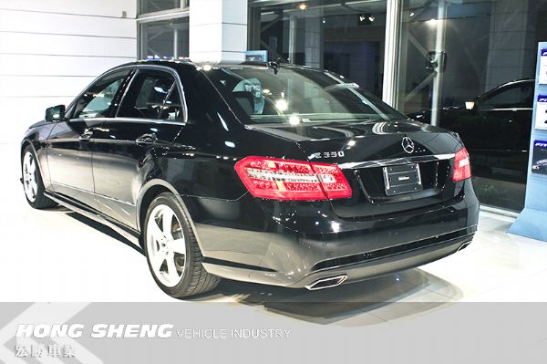 E350【宏勝車業】2010黑660 照片5