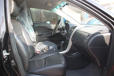 Toyota 豐田 Altis 照片7