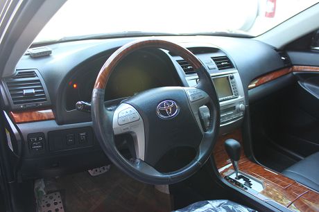 Toyota豐田 Camry 照片2