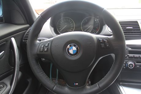 BMW 寶馬 1系列 120 d 照片9