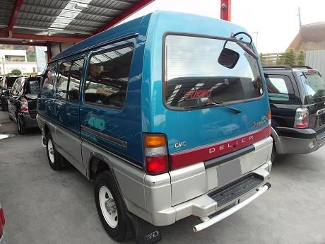 Mitsubishi Delica 照片10