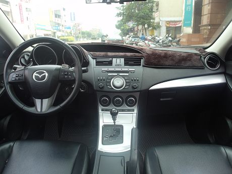 2011Mazda 馬自達 3S  照片2