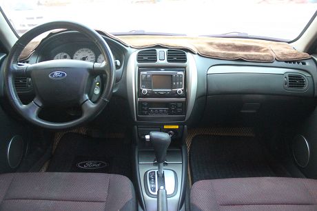 Ford 福特 Tierra XT1.6 照片3