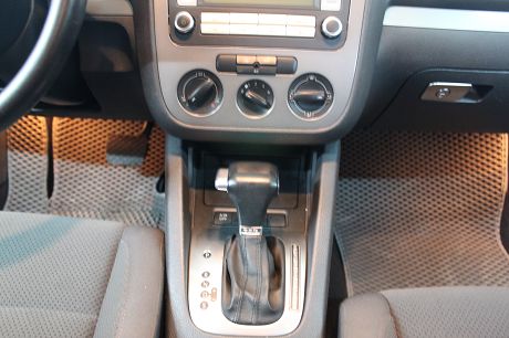 VW 福斯 Golf TDi 照片7