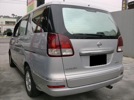 Nissan 日產 Serena QRV 照片10