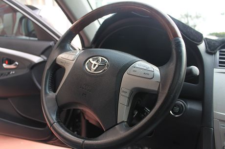 Toyota豐田 Camry 照片3